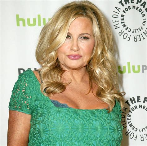 how tall is jennifer coolidge in feet|Jennifer Coolidge: Bio, Height, Weight, Age,。